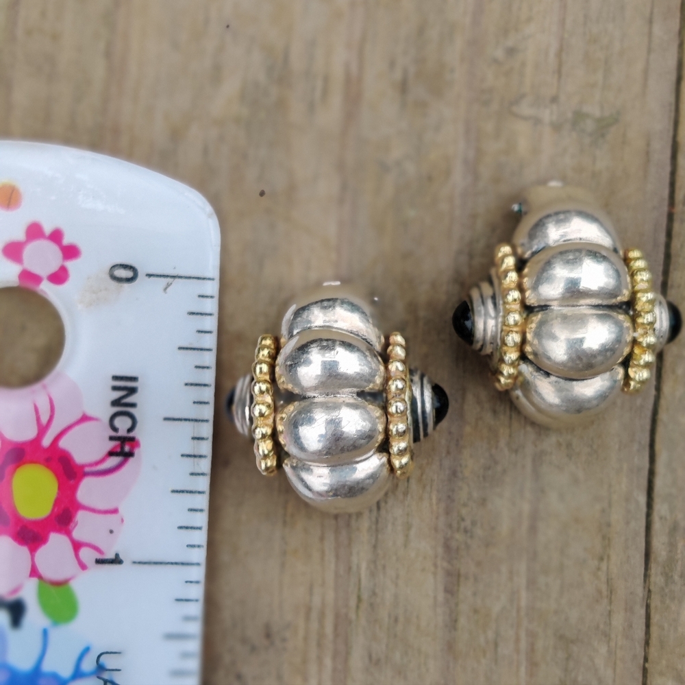 Vintage sterling Margaret Ellis Etruscan Revival onyx earrings - Picture 7 of 12